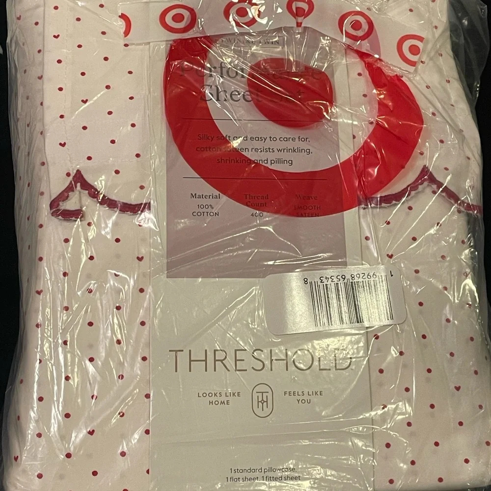 Twin/XL 400 Thread Count Sheet Set Ivory Printed Dot Red Scallop Hem - Threshold